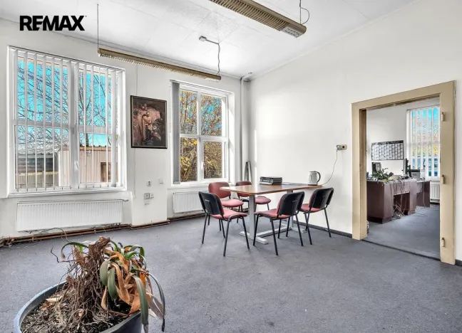 Prodej skladu, Doubravice, 1380 m2