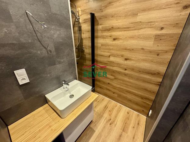 Prodej bytu 1+1, Ústí nad Labem - Severní Terasa, Šrámkova, 34 m2