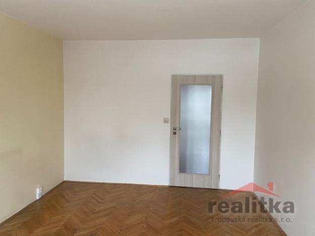 Prodej bytu 2+1, Opava - Kateřinky, Holasická, 59 m2