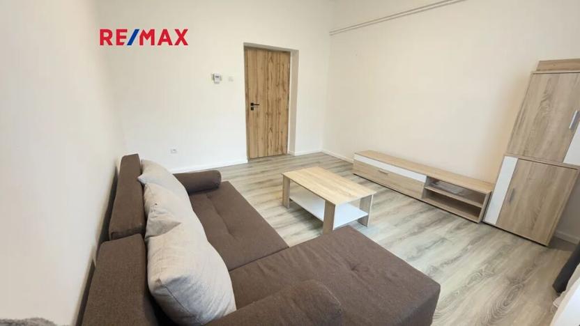 Prodej bytu 2+1, Mírov, 55 m2