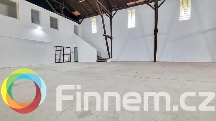 Pronájem skladu, Praha - Písnice, 380 m2
