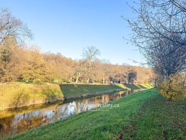 Pronájem bytu 1+1, Zlín, Dřevnická, 32 m2