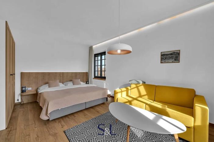 Prodej ubytování, Osečná, Svatovítské náměstí, 1005 m2