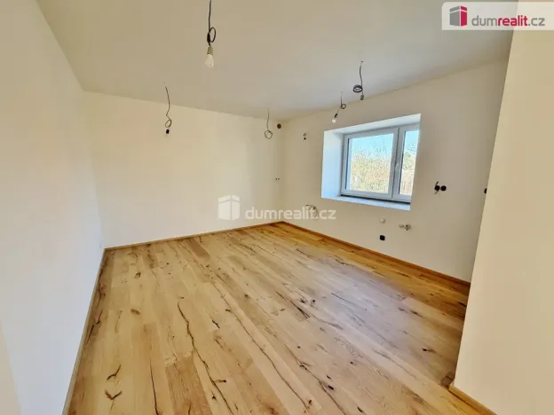 Prodej rodinného domu, Mořina - Trněný Újezd, 160 m2