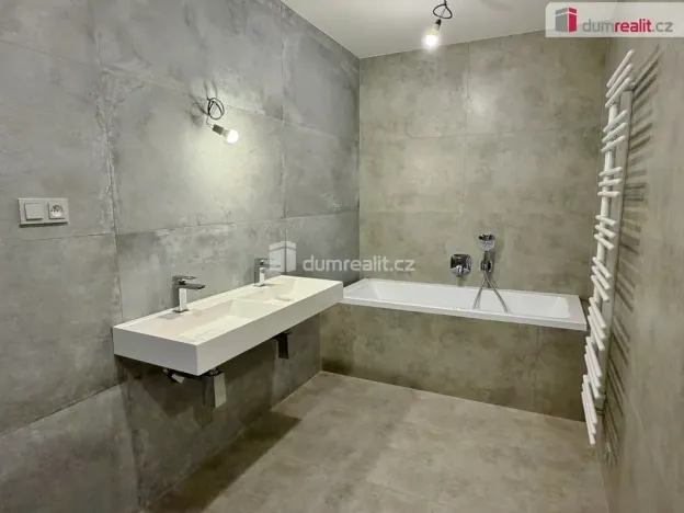 Prodej rodinného domu, Mořina - Trněný Újezd, 160 m2