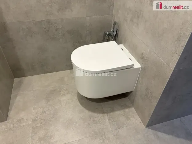 Prodej rodinného domu, Mořina - Trněný Újezd, 160 m2