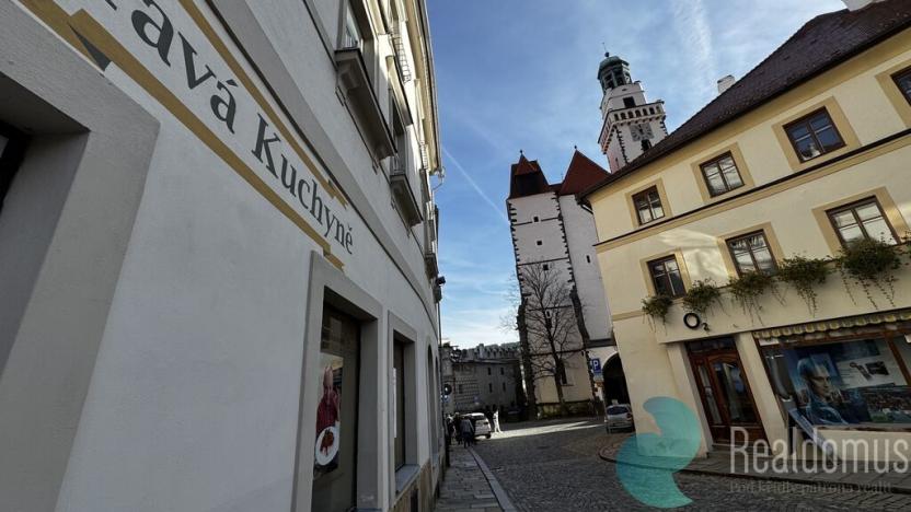 Pronájem kanceláře, Prachatice, Velké náměstí, 150 m2