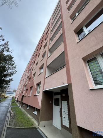 Pronájem bytu 2+1, Chomutov, Pod Břízami, 51 m2