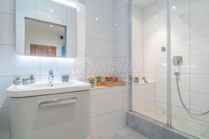 Pronájem bytu 2+1, Kladno - Kročehlavy, Dlouhá, 53 m2