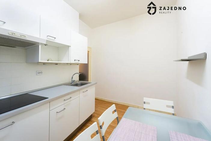 Pronájem bytu 1+1, Brno, Grohova, 40 m2