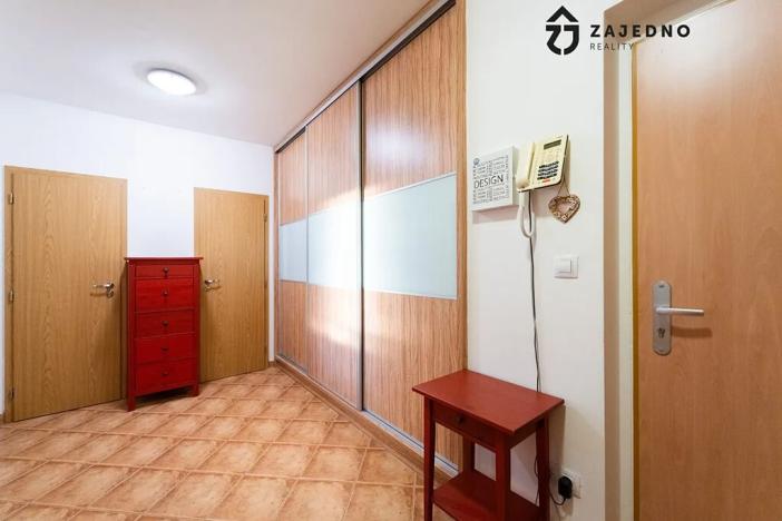 Pronájem bytu 2+kk, Rajhrad, Klášterní Dvůr, 60 m2