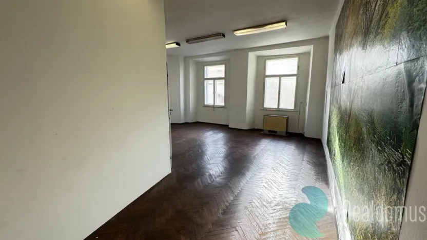 Pronájem kanceláře, Prachatice, Velké náměstí, 200 m2