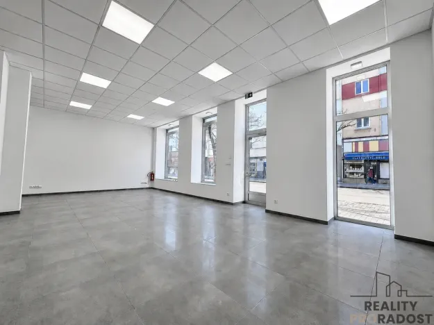 Pronájem obchodního prostoru, Hodonín, Národní třída, 119 m2