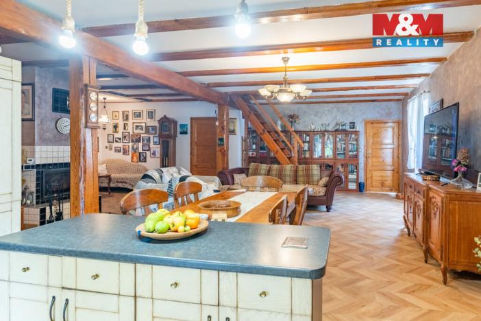 Prodej rodinného domu, Netolice - Petrův Dvůr, 550 m2