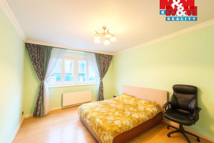 Prodej bytu 3+1, Praha - Dejvice, Mydlářka, 105 m2