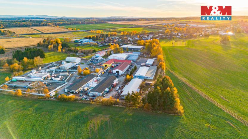 Prodej výrobních prostor, Lišov, 5377 m2