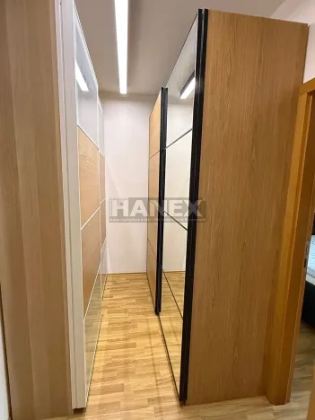 Pronájem bytu 2+kk, Praha - Smíchov, Na Zatlance, 67 m2