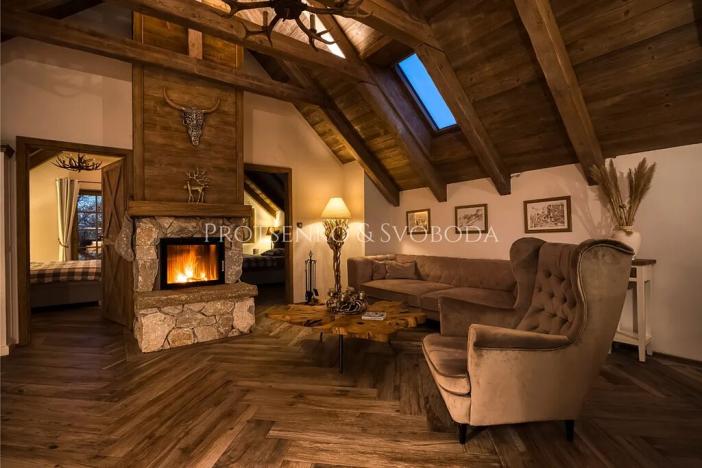 Prodej vícegeneračního domu, Lipí, 197 m2