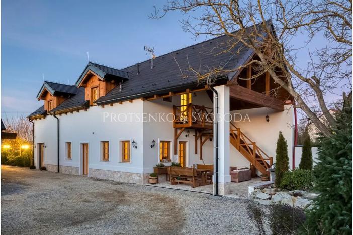 Prodej vícegeneračního domu, Lipí, 197 m2