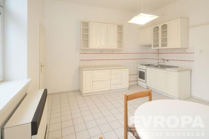 Prodej bytu 1+1, Pardubice - Zelené Předměstí, Železničního pluku, 40 m2