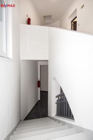 Prodej činžovního domu, Ústí nad Labem - Předlice, náměstí Prokopa Velikého, 576 m2