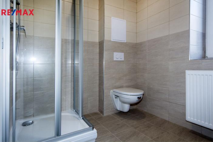 Prodej činžovního domu, Ústí nad Labem - Předlice, náměstí Prokopa Velikého, 576 m2