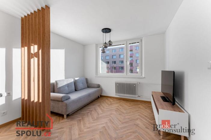 Prodej bytu 1+1, Jihlava, Březinova, 31 m2