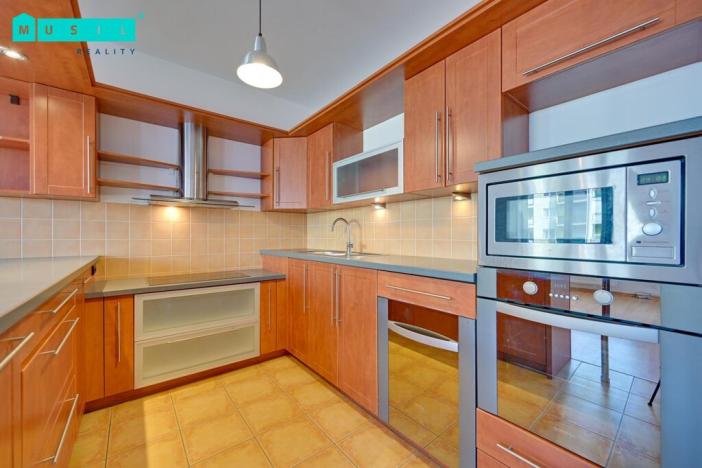 Pronájem bytu 3+kk, Olomouc - Povel, Peškova, 97 m2