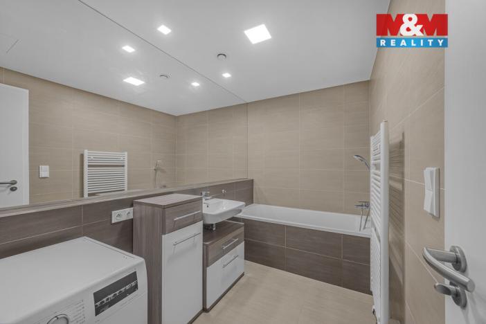 Pronájem bytu 3+kk, Pardubice - Zelené Předměstí, Bratranců Veverkových, 74 m2