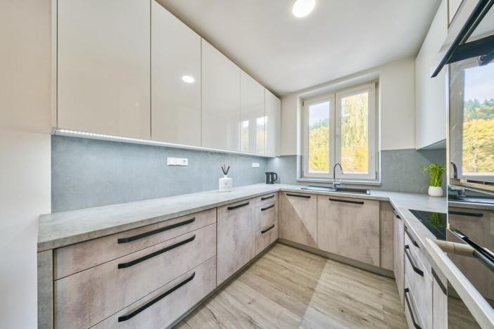 Prodej bytu 4+kk, Trutnov - Horní Staré Město, Horská, 127 m2