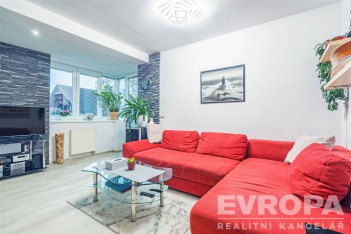 Prodej bytu 3+kk, Hradec Králové - Třebeš, Ve Stromovce, 74 m2