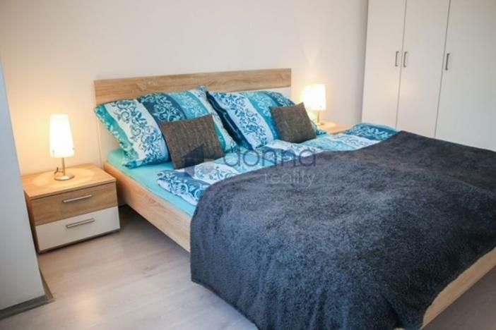 Pronájem bytu 2+kk, Praha, Vinohradská, 52 m2