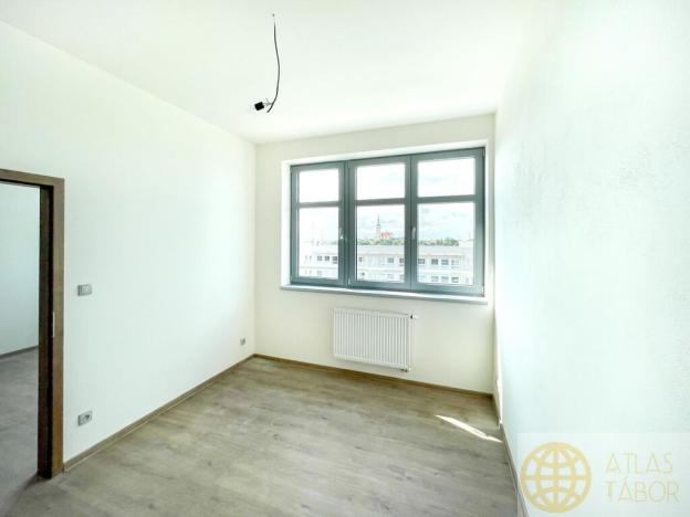 Pronájem bytu 3+kk, Tábor, Kpt. Jaroše, 73 m2