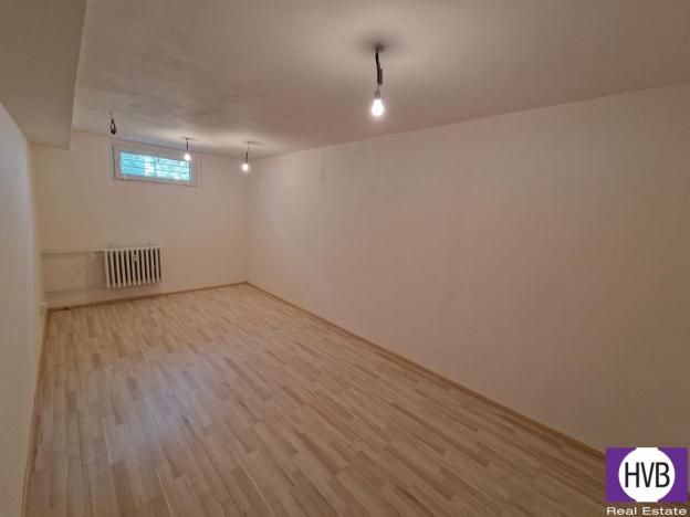 Pronájem kanceláře, Praha, Přecechtělova, 16 m2