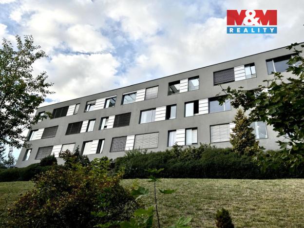 Pronájem bytu 1+kk, Praha - Prosek, Litoměřická, 52 m2