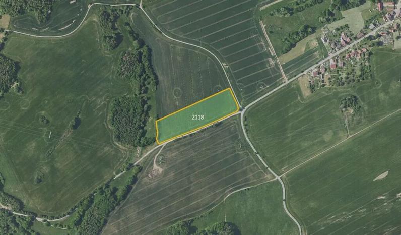 Prodej pole, Veliš, 22238 m2