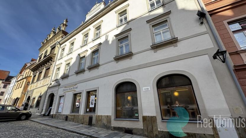 Pronájem restaurace, Prachatice, Velké náměstí, 200 m2