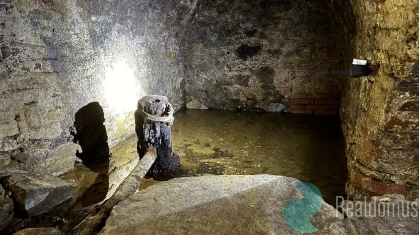 Pronájem restaurace, Prachatice, Velké náměstí, 200 m2