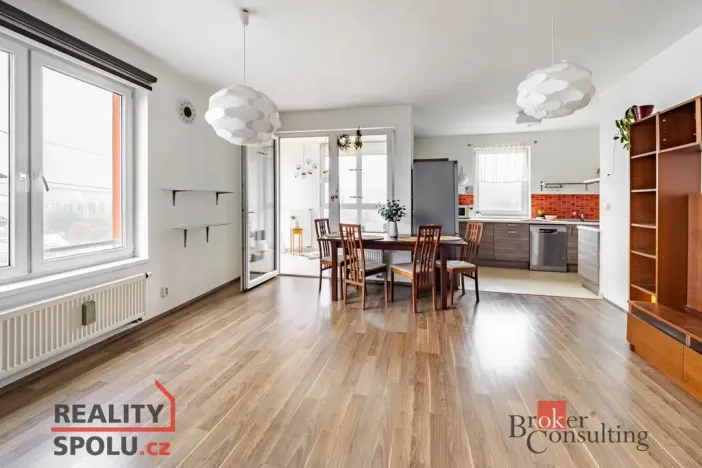 Prodej bytu 3+kk, Praha - Hloubětín, Nademlejnská, 80 m2