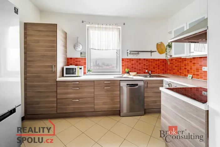 Prodej bytu 3+kk, Praha - Hloubětín, Nademlejnská, 80 m2