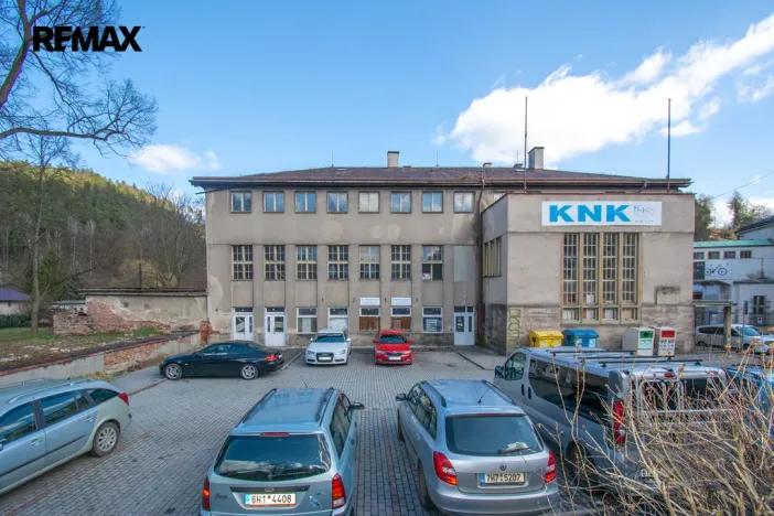 Prodej výrobních prostor, Úpice, Dr. Teuchmanna, 1817 m2