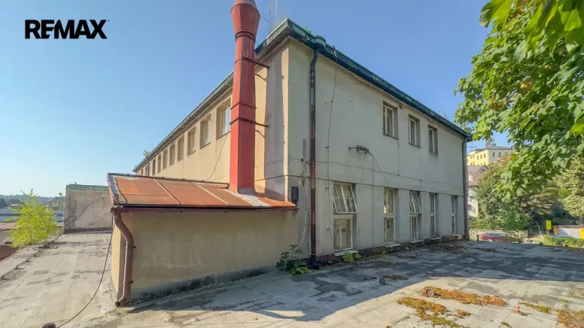 Prodej výrobních prostor, Úpice, Dr. Teuchmanna, 1817 m2