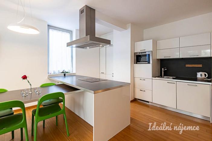 Pronájem bytu 4+kk, Praha - Vysočany, Na vysočanských vinicích, 118 m2