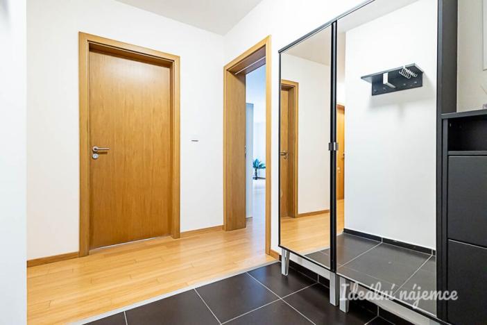 Pronájem bytu 4+kk, Praha - Vysočany, Na vysočanských vinicích, 118 m2