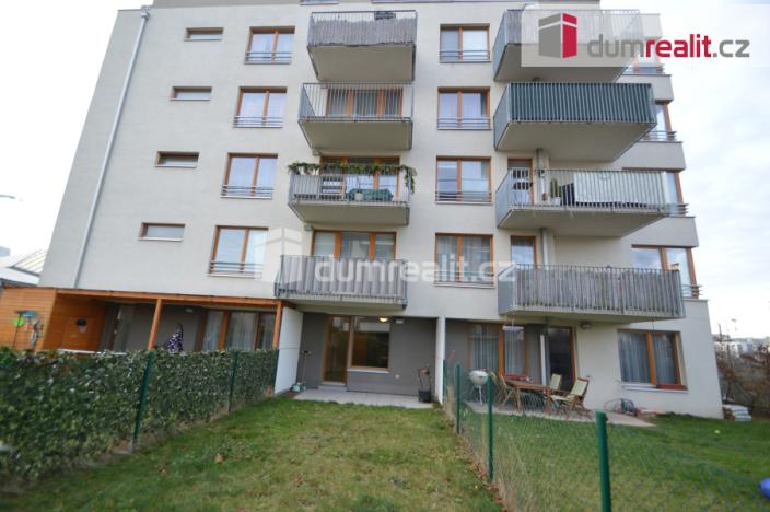 Pronájem bytu 1+kk, Praha - Hloubětín, Modrého, 35 m2