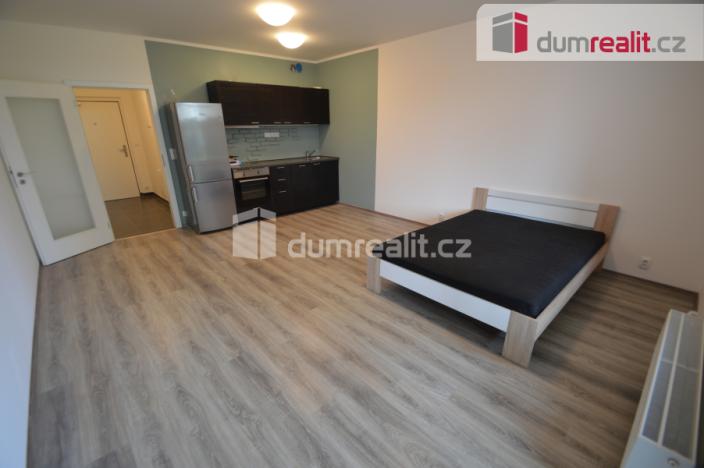 Pronájem bytu 1+kk, Praha - Hloubětín, Modrého, 35 m2