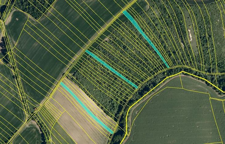 Prodej pole, Hoštice, 13600 m2