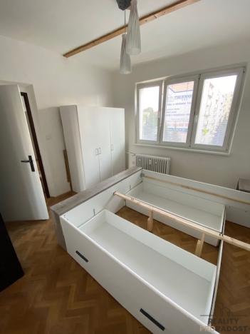 Pronájem bytu 2+1, Olomouc, tř. Svornosti, 54 m2