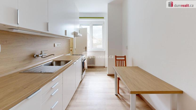 Pronájem bytu 2+1, Opava - Předměstí, Otická, 59 m2