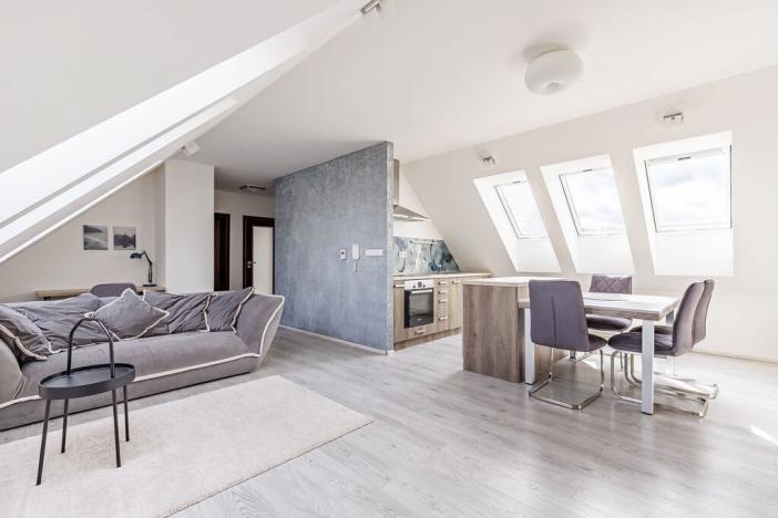 Pronájem bytu 2+kk, Brno - Ivanovice, Příjezdová, 75 m2